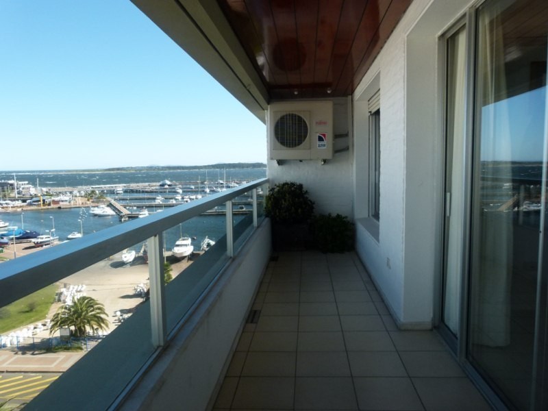 Departamento en alquiler con hermosas vistas al Puerto!